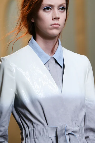 Look 52
